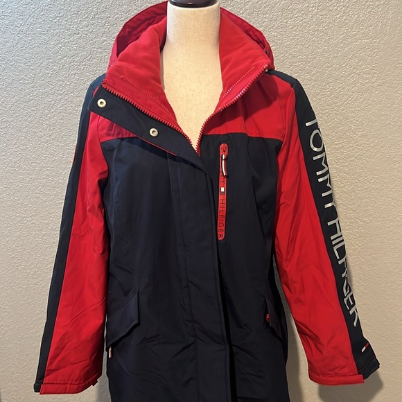 Tommy Hilfiger all weather systems jacket size Large - Picture 2 of 7